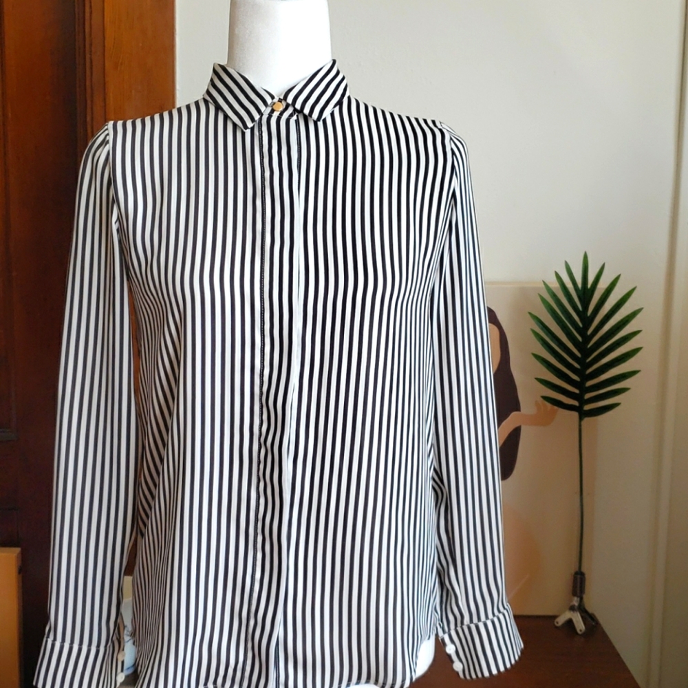 Stripped Long Sleeve Shirt